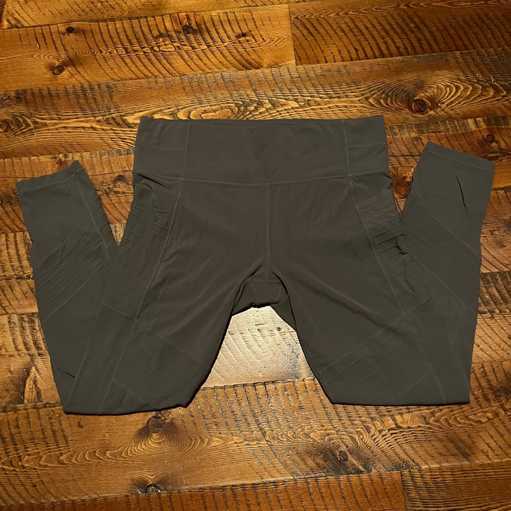 Athleta leggings